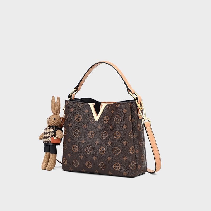 Signature V Exceptional Shoulder Bag