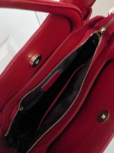 Exceptional DELTA RED Ladies Genuine Leather Hand Bag