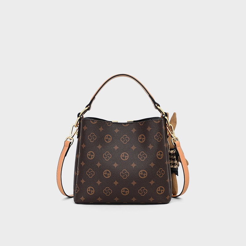 Signature V Exceptional Shoulder Bag