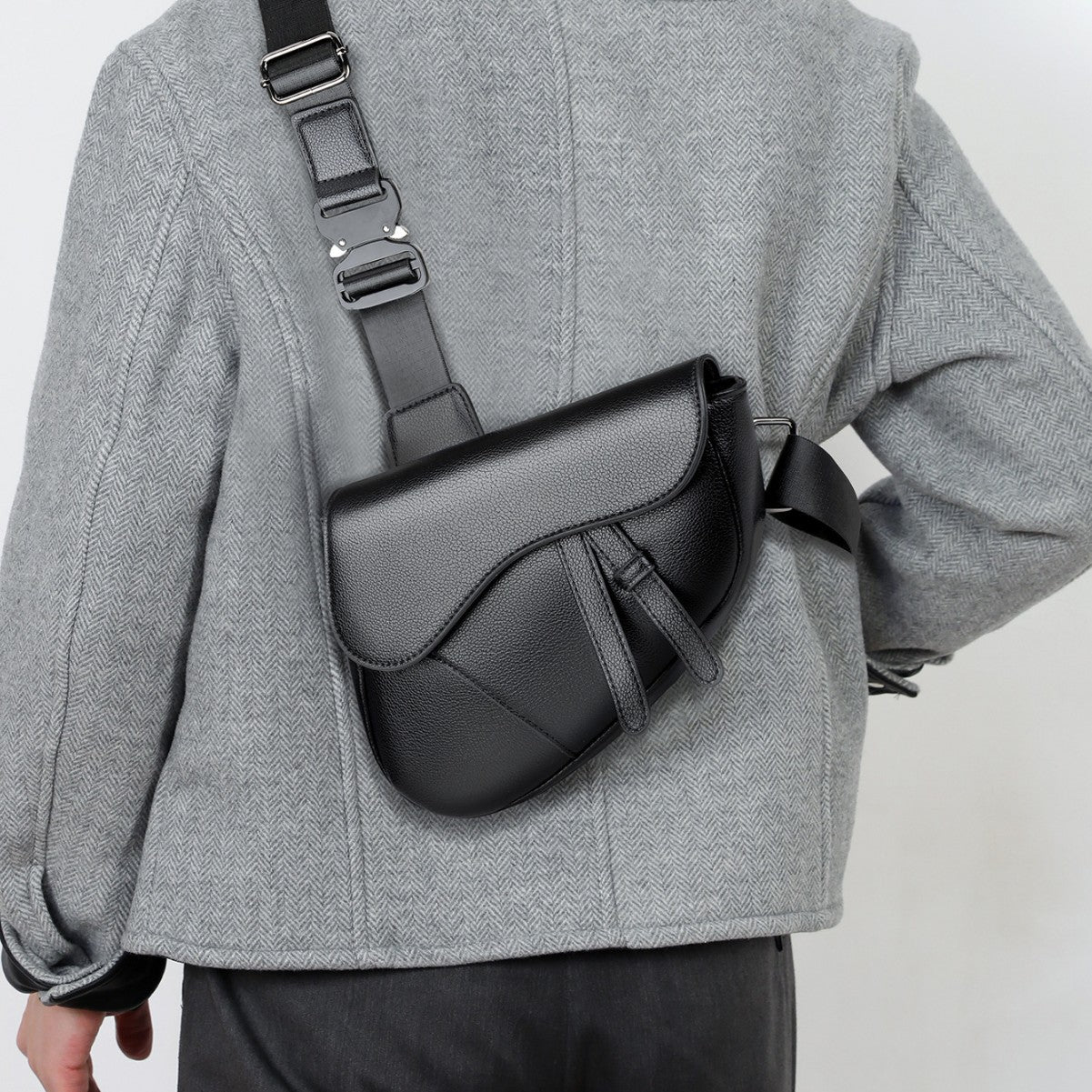 Unisex Saddle Crossbody Bag
