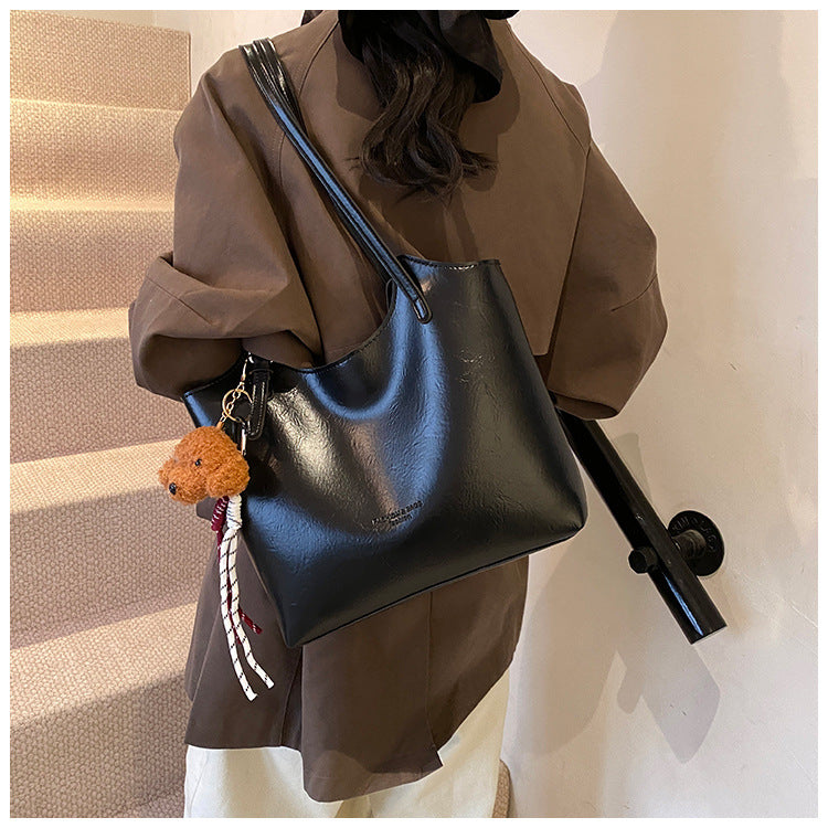 Commuter Shoulder Bag