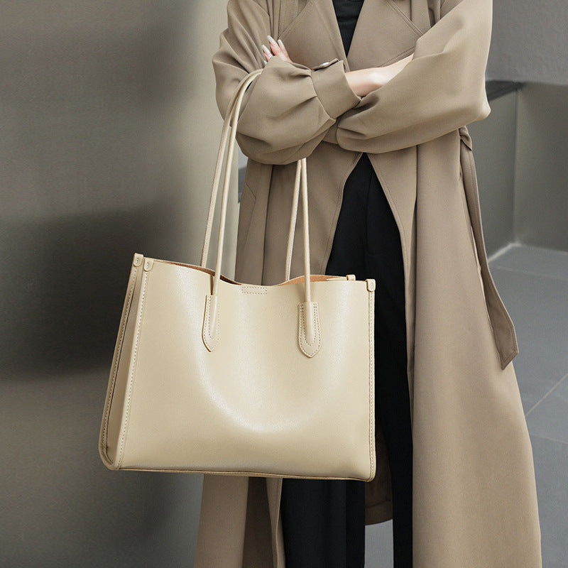 Jolie Fille Genuine Leather Commuter Tote Bag