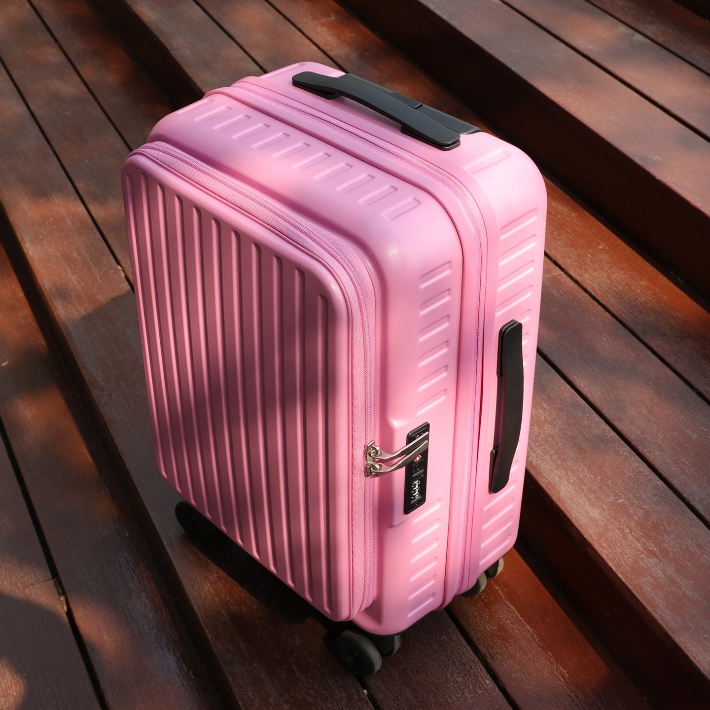 BLP Exceptional C&K 20" CARRY-ON Expandable Hard Sided Side Open Luggage