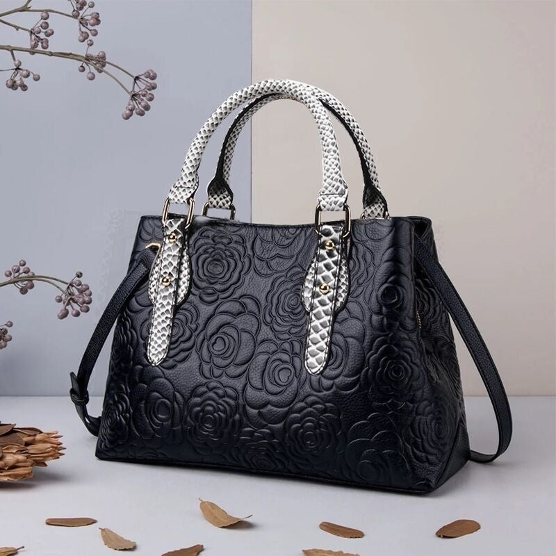 Trendy Large Leather Handbag