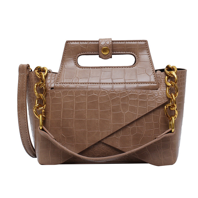 Giovanni Women's Messenger Handbag