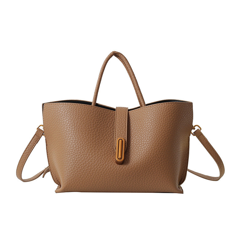 Heart Stopping Designer Look Shoulder Bag, Zipper Bucket Bag, High Capacity Totes