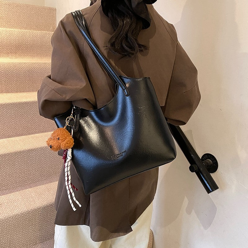 Commuter Shoulder Bag