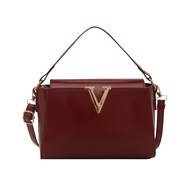 Signature V Series II Single-shoulder Handbag