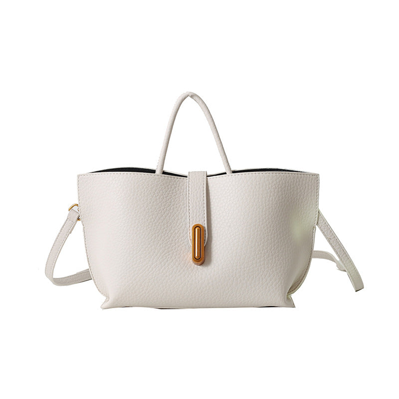 Heart Stopping Designer Look Shoulder Bag, Zipper Bucket Bag, High Capacity Totes